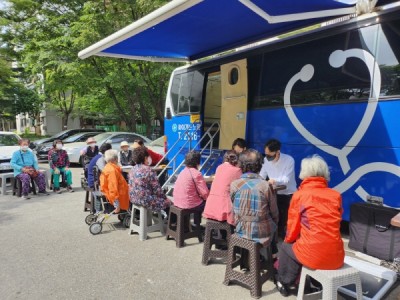 보건소 가세요? 우린 보건소가 오는데! 노원구, 찾아가는 보건소 이동건강버스 운영